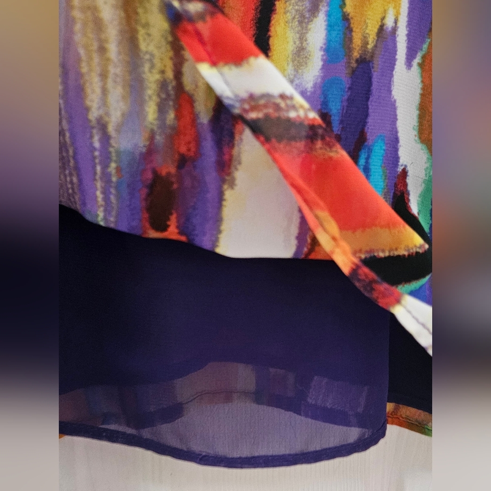 Mind Code Layered Crop Top - Picture 2 of 5